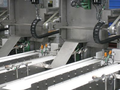 Industrieroboter: Lasagneherstellung erfolgreich automatisiert Industrieroboter: Lasagneherstellung erfolgreich automatisiert